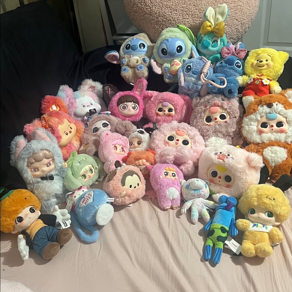 2 Mystery Plush Keychains
